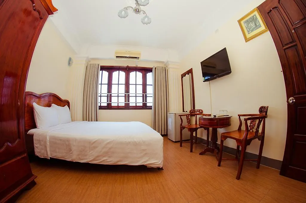 Boton Hotel Nha Trang 2*,  Wietnam