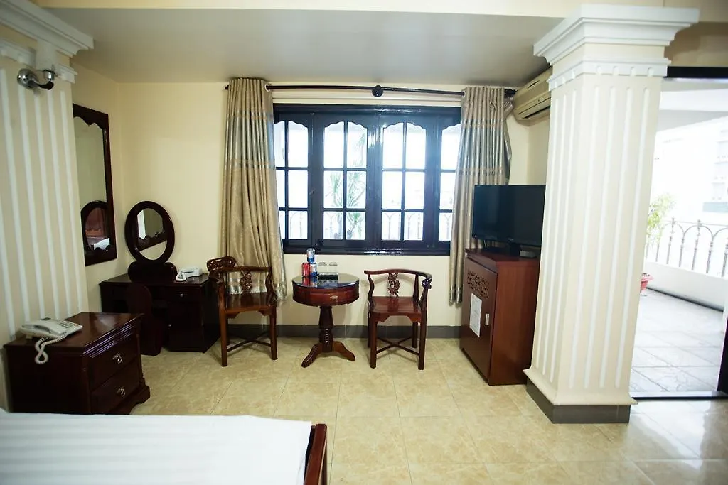 Boton Hotel Nha Trang